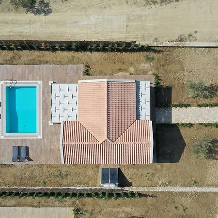 Liotopos Villas Ликсури Экстерьер фото