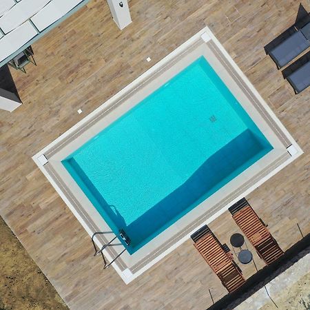 Liotopos Villas Ликсури Экстерьер фото